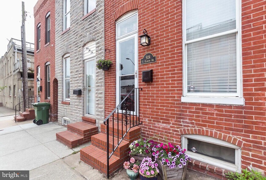 Front door - 924 S Ellwood Ave