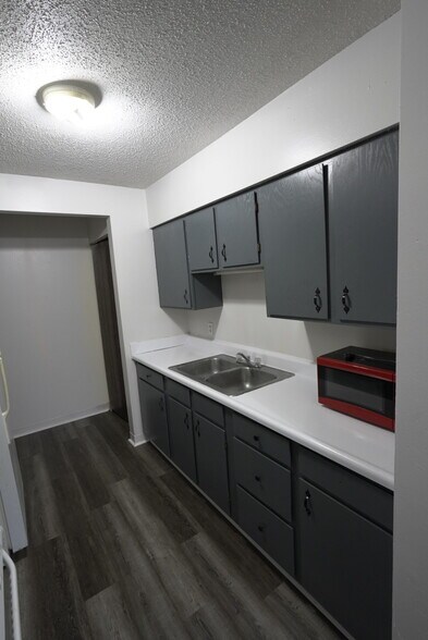 Kitchen - 1306 E 29th St