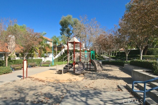 Building Photo - 63 Gaviota