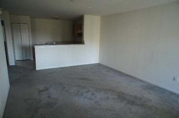 Building Photo - 124 Bertram Dr