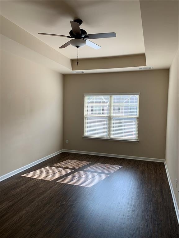 Building Photo - 549 Oakside Pl