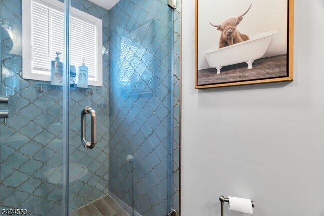 Building Photo - 363 Lakeside Blvd