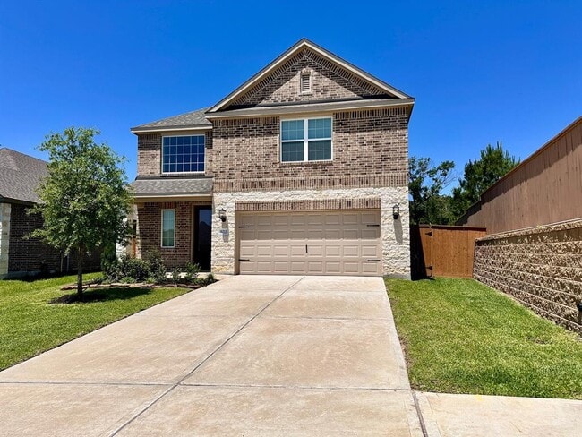 Primary Photo - 6213 White Spruce Dr