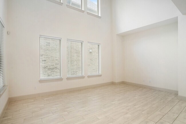 Building Photo - 4618 Marble Cyn Wy