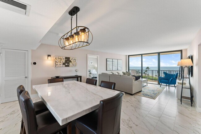 Building Photo - 300 Ocean Trail Way