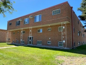 Building Photo - Westgate Apartments