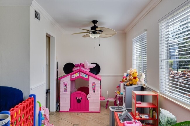 Building Photo - 3265 Royal Canadian Trace