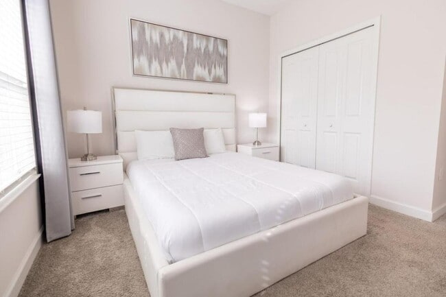 Building Photo - 8967 Cabot Cliffs Dr