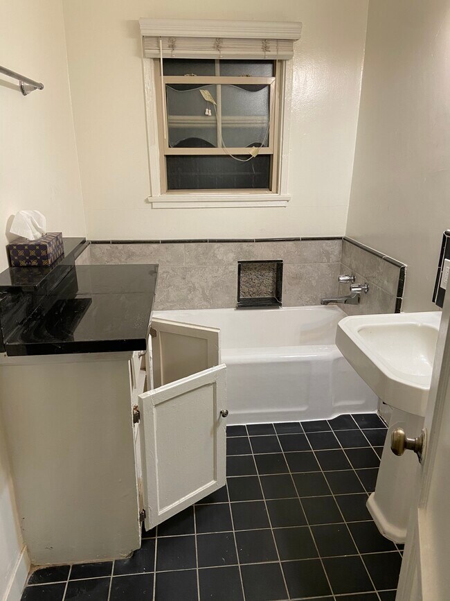 Bathroom - 10227 1/2 S 8th Ave