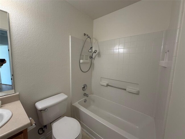 Building Photo - 917 W South St