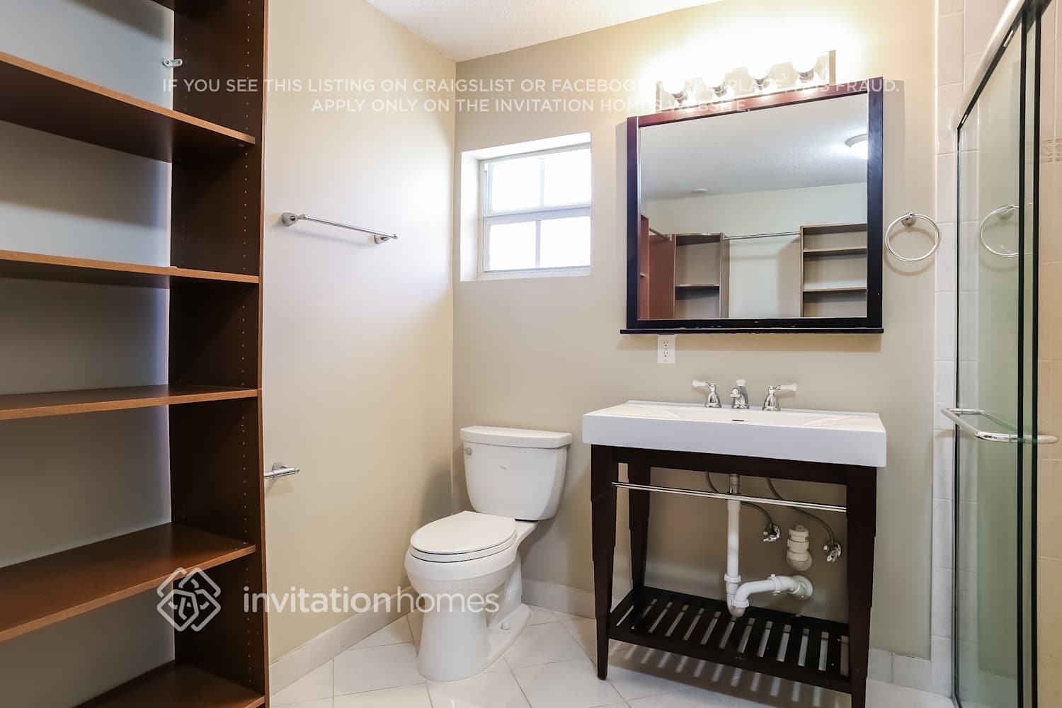 Building Photo - 835 NW 7th St