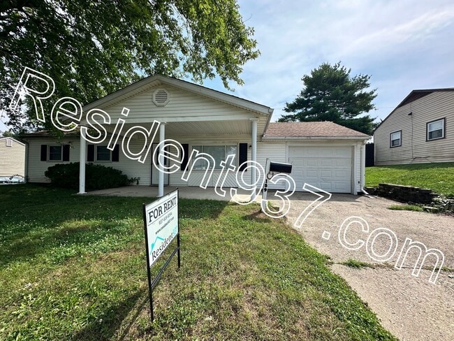 Primary Photo - 3 Bed 1 Bath Home