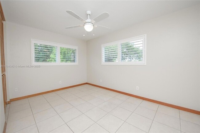 Building Photo - 24595 SW 147th Ave