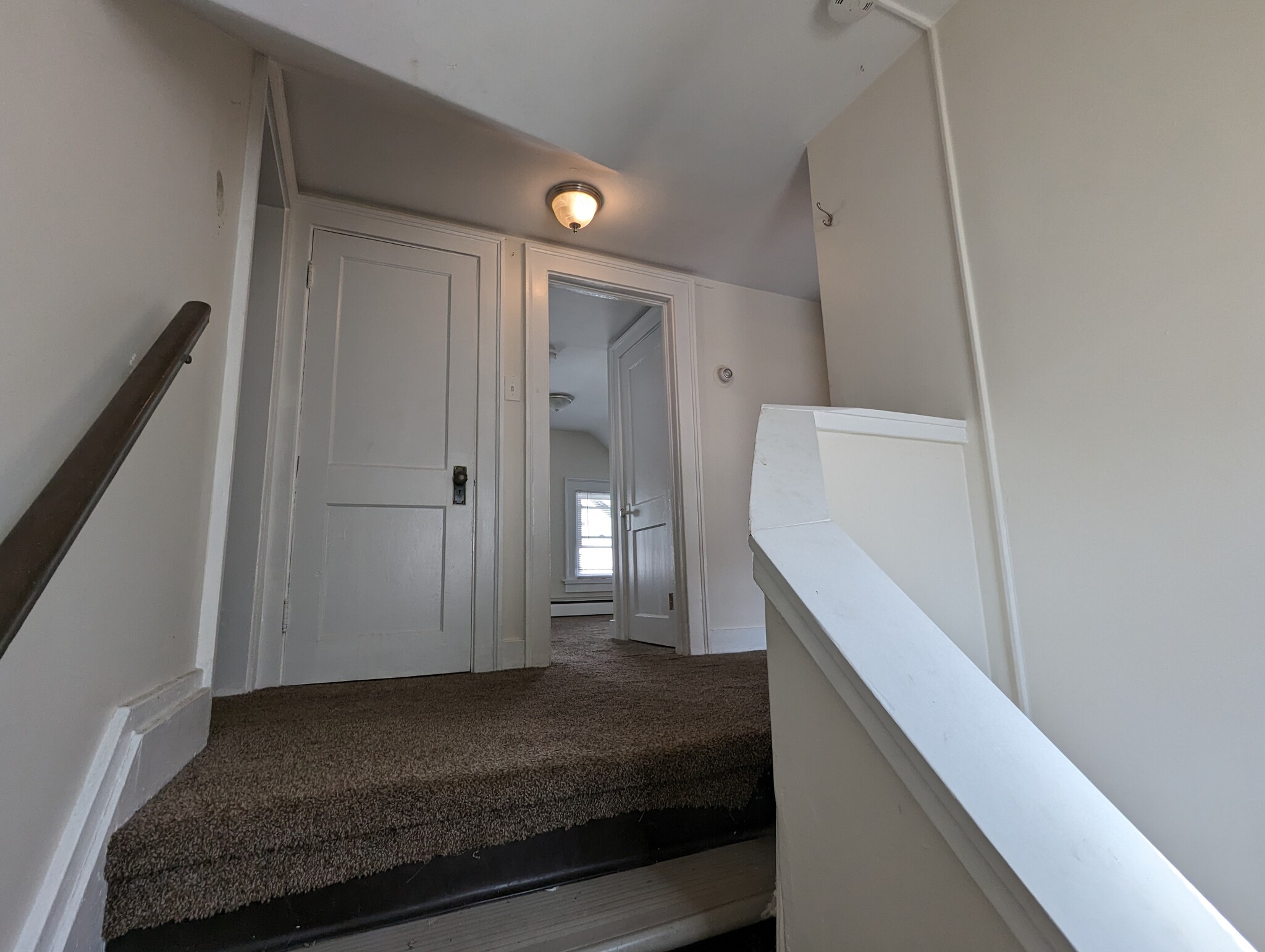 Building Photo - 608 Elmwood Ave