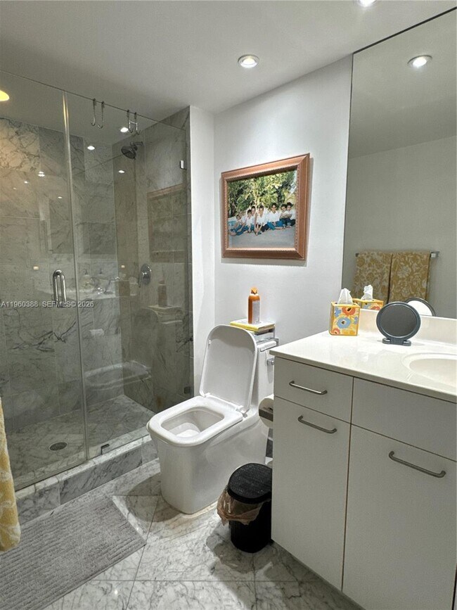 Building Photo - 21055 Yacht Club Dr