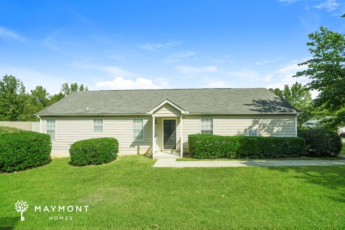 Building Photo - 1195 Foxwood Dr