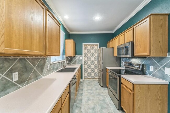 Building Photo - 4501 Whispering Valley Dr