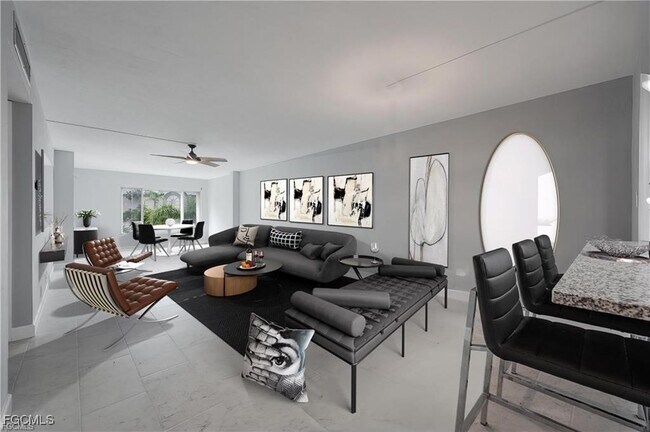 Building Photo - 2244 Winkler Ave