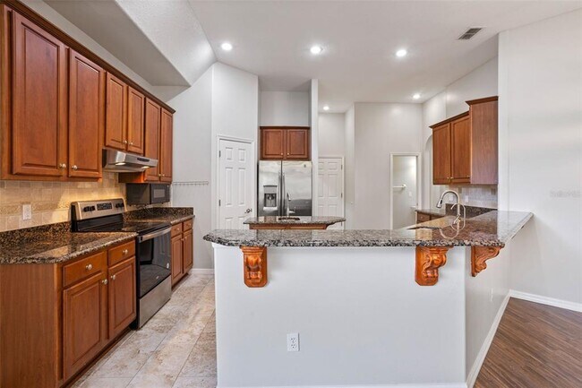 Building Photo - 2256 Kettle Dr