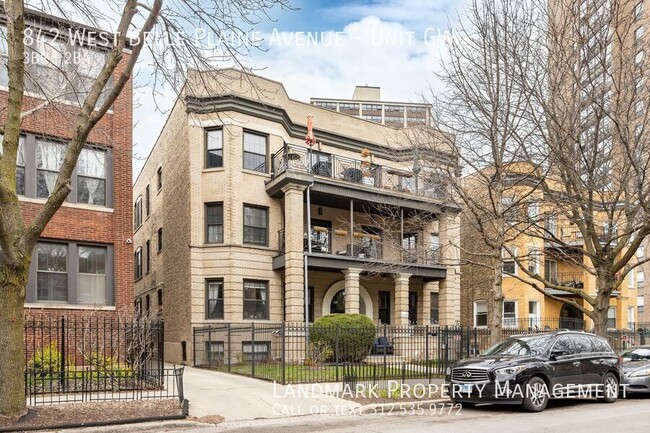 Primary Photo - 842 W Belle Plaine Ave