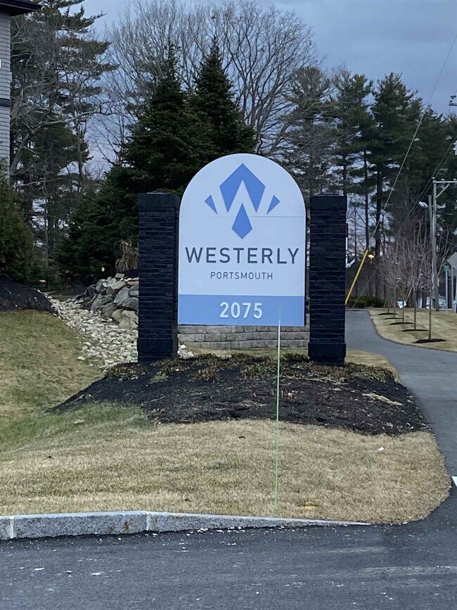 Building Photo - 2075 Lafayette Rd