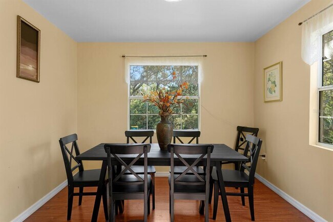 Building Photo - 1343 Highland Ave NW