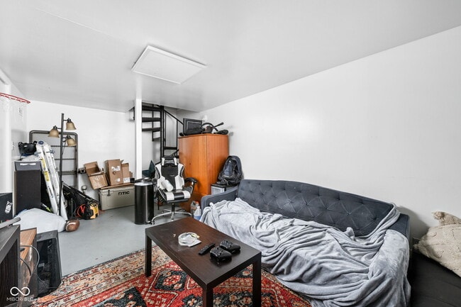 Building Photo - 1446 N Illinois St