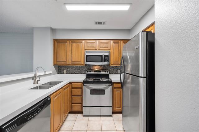 Building Photo - 1712 Baird Farm Cir