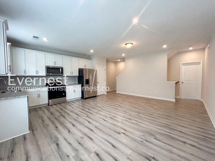 Building Photo - 2760 Sparrowgap Trl