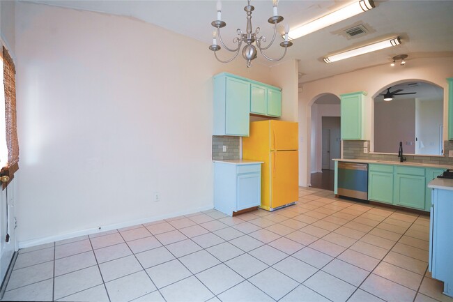 Building Photo - 6415 Richland Hills Dr