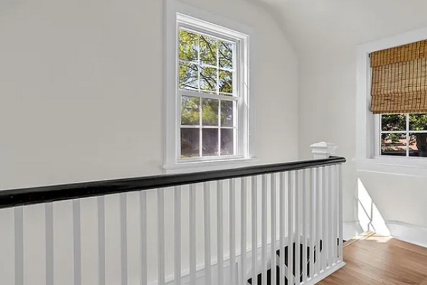 Upstairs Hall - 420 Linkhorn Dr