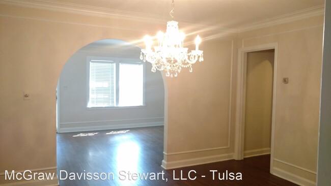 Building Photo - 2 br, 1 bath House - 1648 S Evanston Avenue