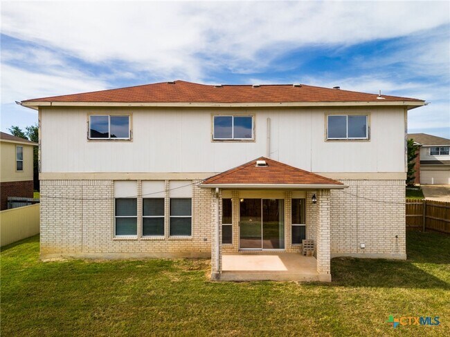 Building Photo - 118 Lone Shadow Dr