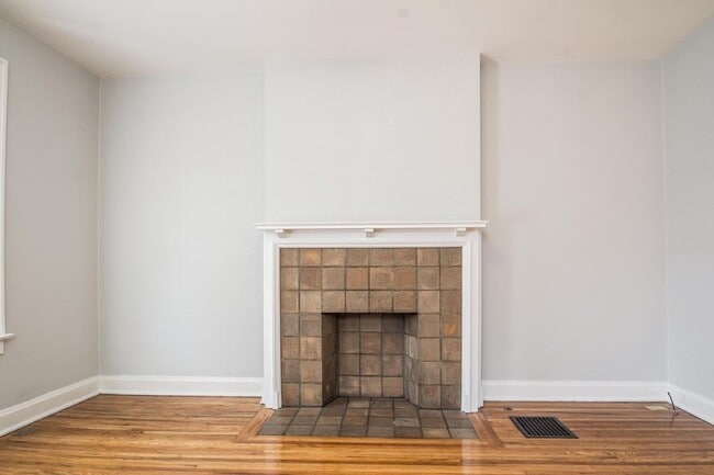 Building Photo - 268-270 Olentangy Street