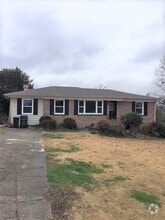 Building Photo - 3188 Valley Park Dr