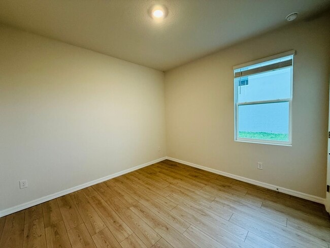 Building Photo - New build -  Be the 1st to move into this 4 bedroom home in Parish!