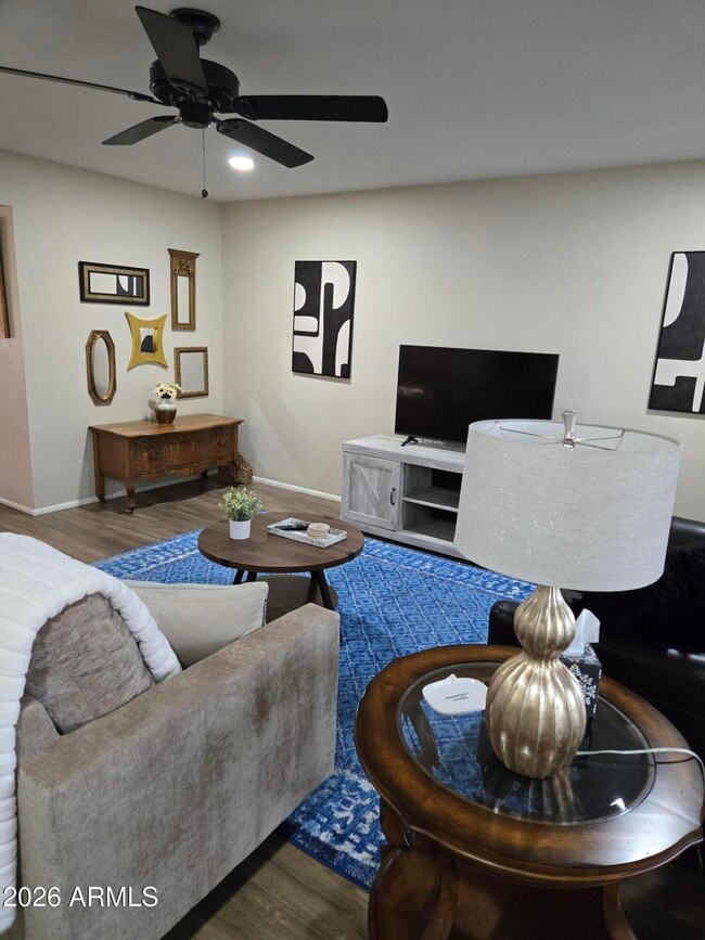 Building Photo - 11029 W CARON Dr