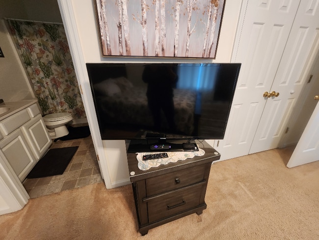 Building Photo - 2090 Cross Gate Blvd