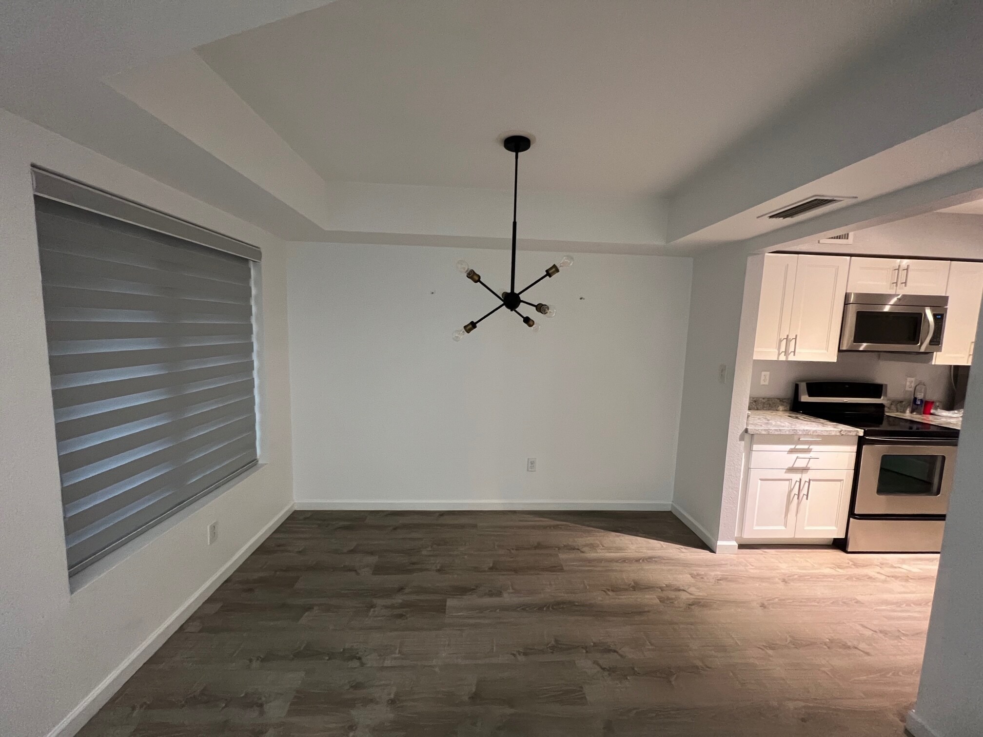 Building Photo - 7835 E Glenrosa Ave