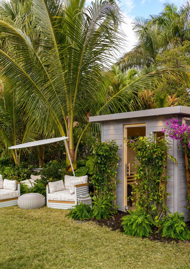 Building Photo - 3410 N Flagler Dr