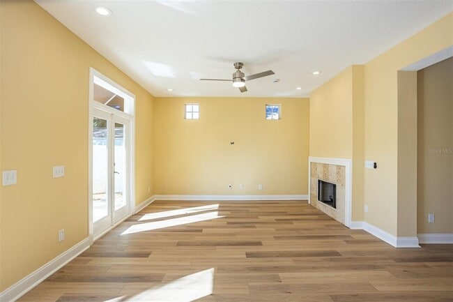 Building Photo - 3204 W Empedrado St