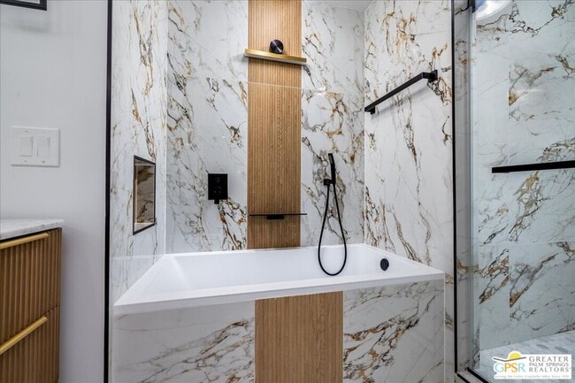 Building Photo - 505 E Molino Rd