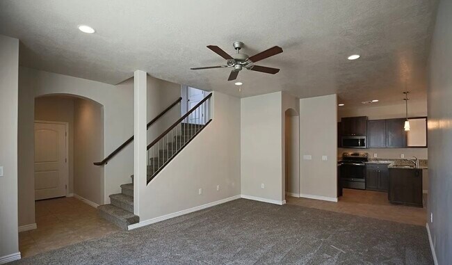 Building Photo - 1456 Clinton Way