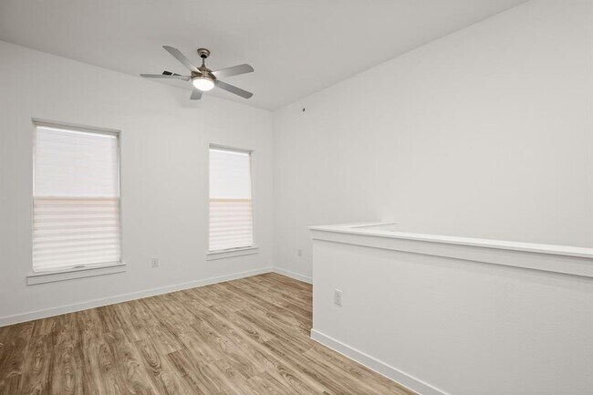 Building Photo - 4901 Springdale Rd