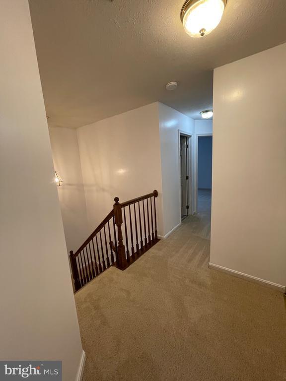Building Photo - 47960 Piney Orchard St