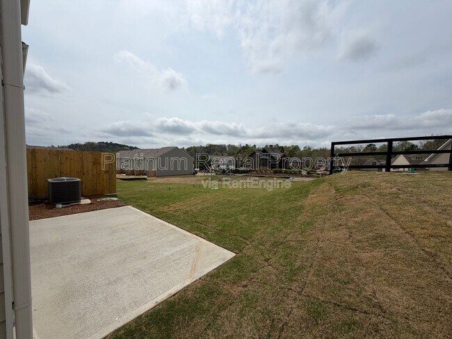 Building Photo - 42 Rustin Rdg