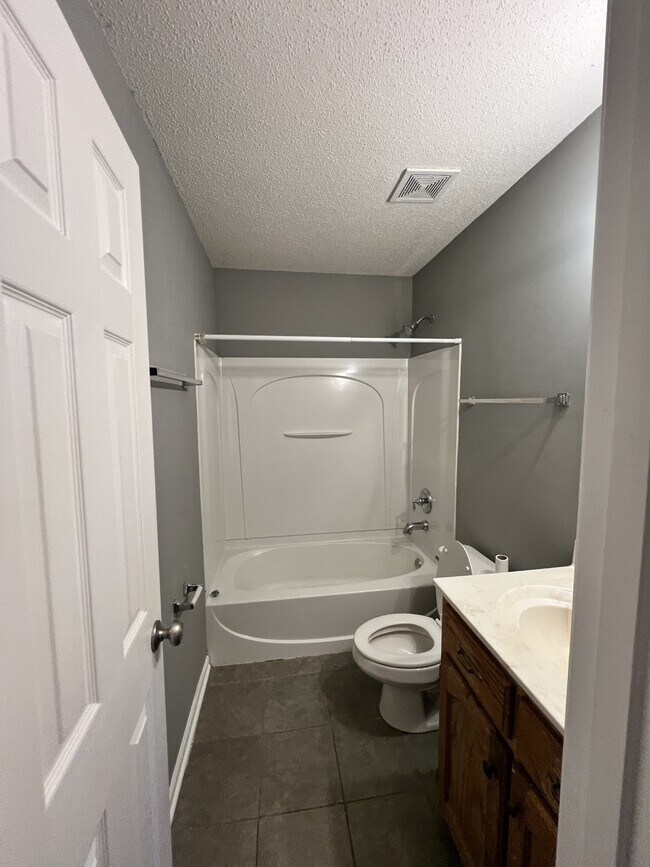 Building Photo - 5367 Kalian Cove