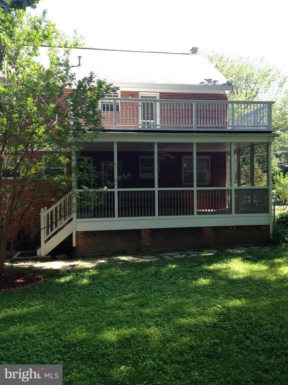 Building Photo - 7017 Murray Ln