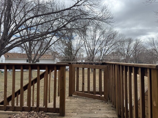 Building Photo - 2131 2nd Ave E