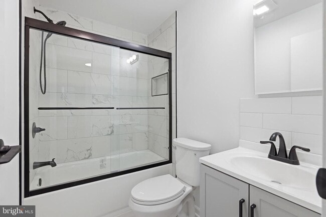 Building Photo - 4533 Logsdon Dr